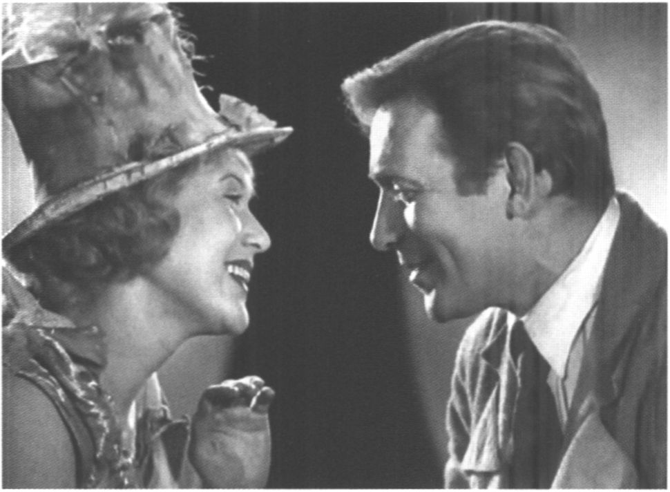 С Леонидом Утёсовым в фильме «Весёлые ребята». 1934 г С Леонидом Утёсовым в фильме «Весёлые ребята». 1934 г