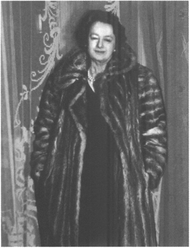 Елена Сергеевна Булгакова. Фото 1968 или 1969 г. Публикуется впервые Елена Сергеевна Булгакова. Фото 1968 или 1969 г. Публикуется впервые
